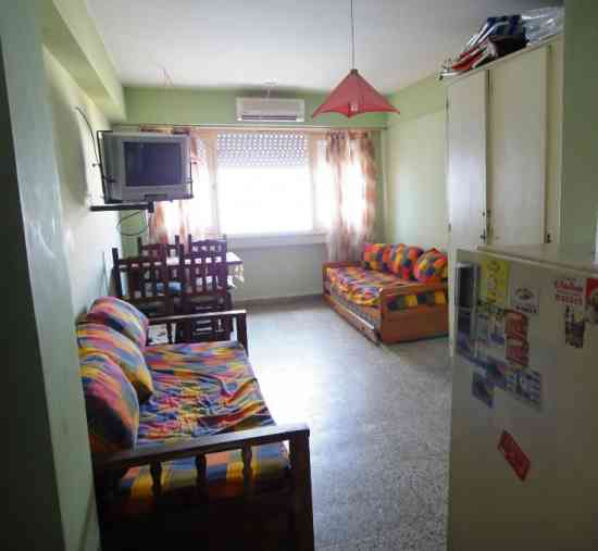 Gesell dpto p/4 Playa y 121 gge, parr, aire, wifi $2500 - 1