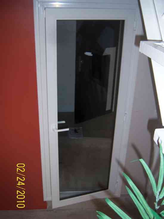 PUERTAS ACUSTICAS DE ALTA PRESTACION