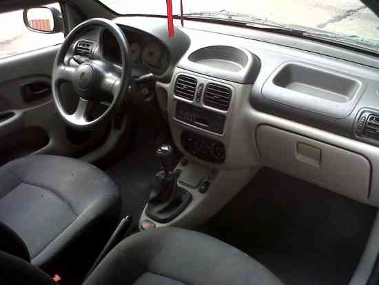 Renault Clio 2 1.2 16v