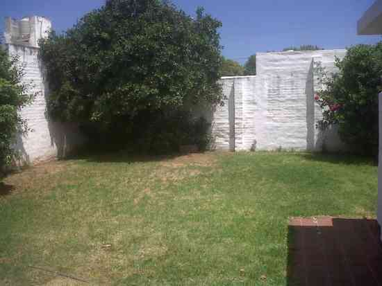 Alquilo casa 3 dorm. en Residencial Santa Ana!!!